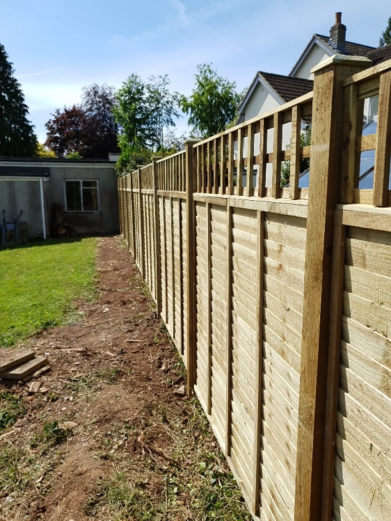 Chew Stoke fence after